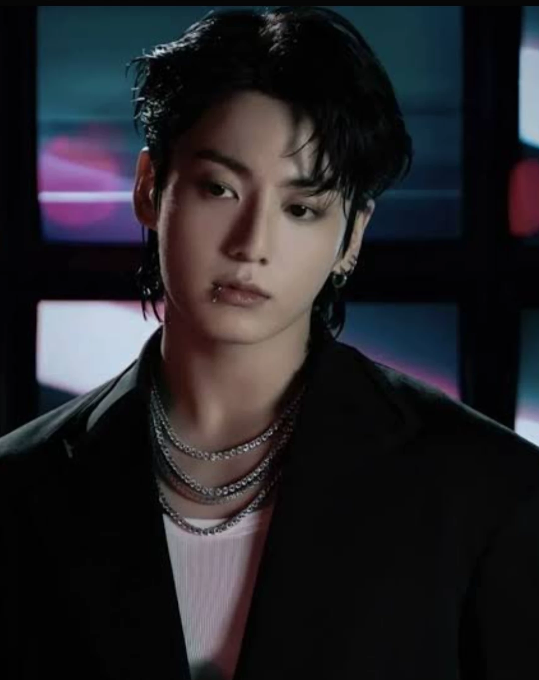 Thumbnail of Jeon Jungkook (Cold angry husband)
