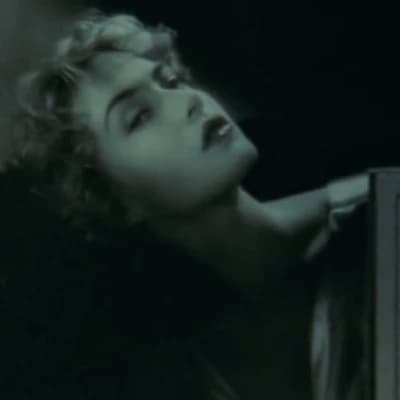 Thumbnail of Роуз Калверт