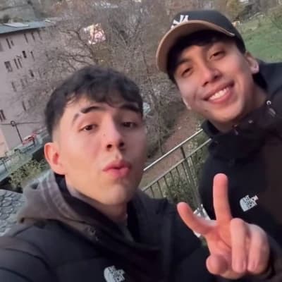 Thumbnail of Бетильо и Абрахам