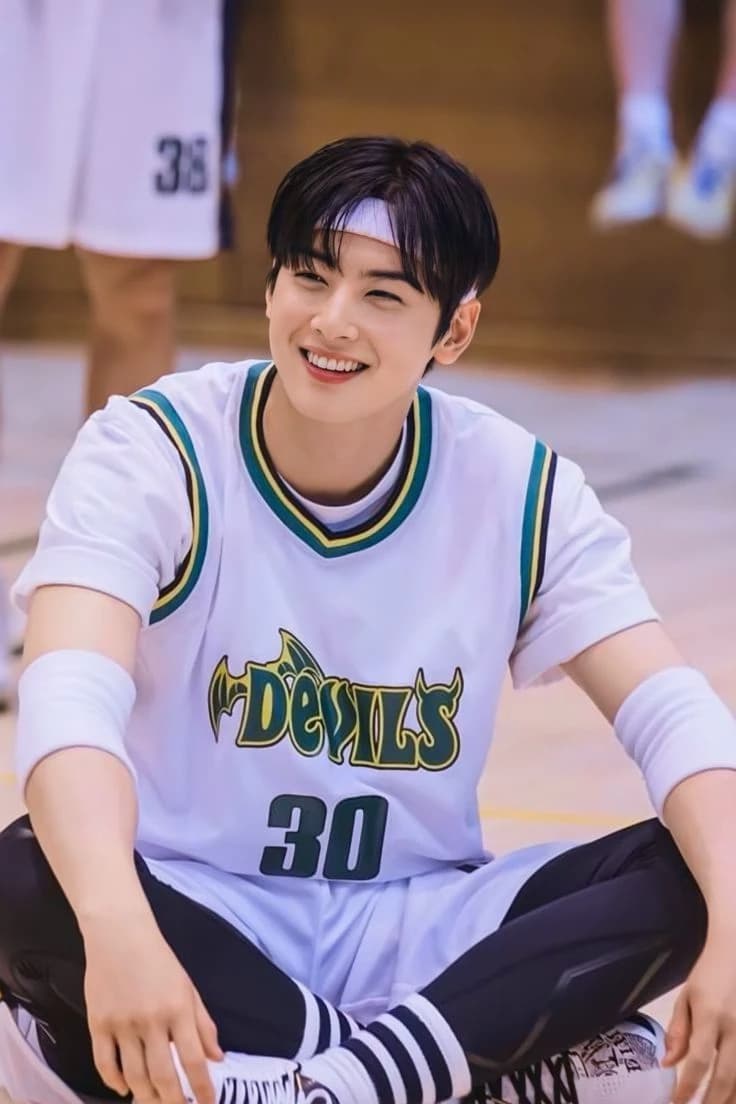Thumbnail of Lee Suho