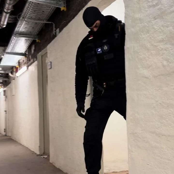 Thumbnail of Догонялки с Омоном