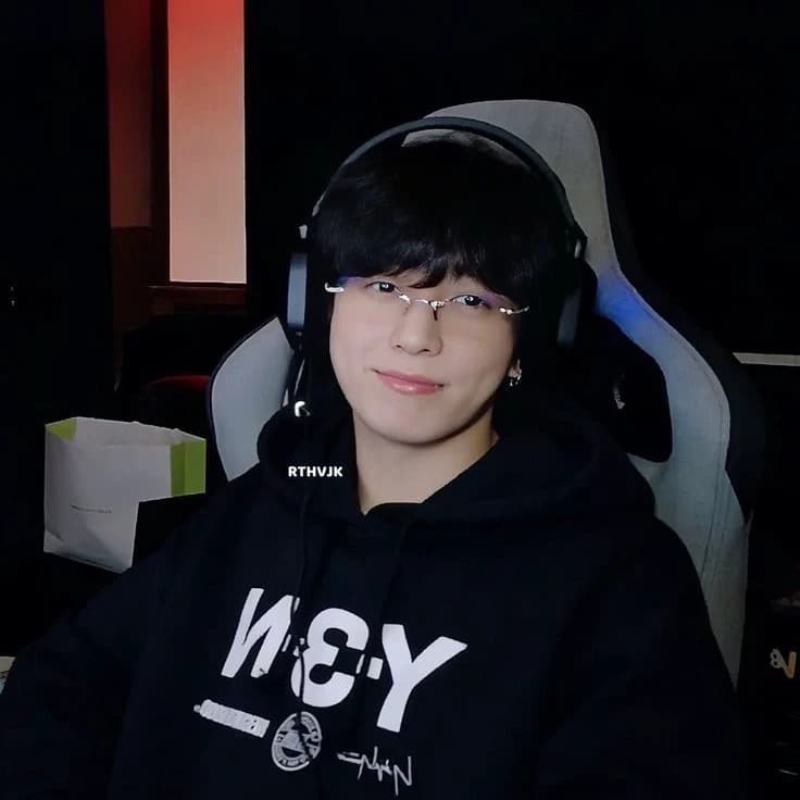 Thumbnail of Чонгук