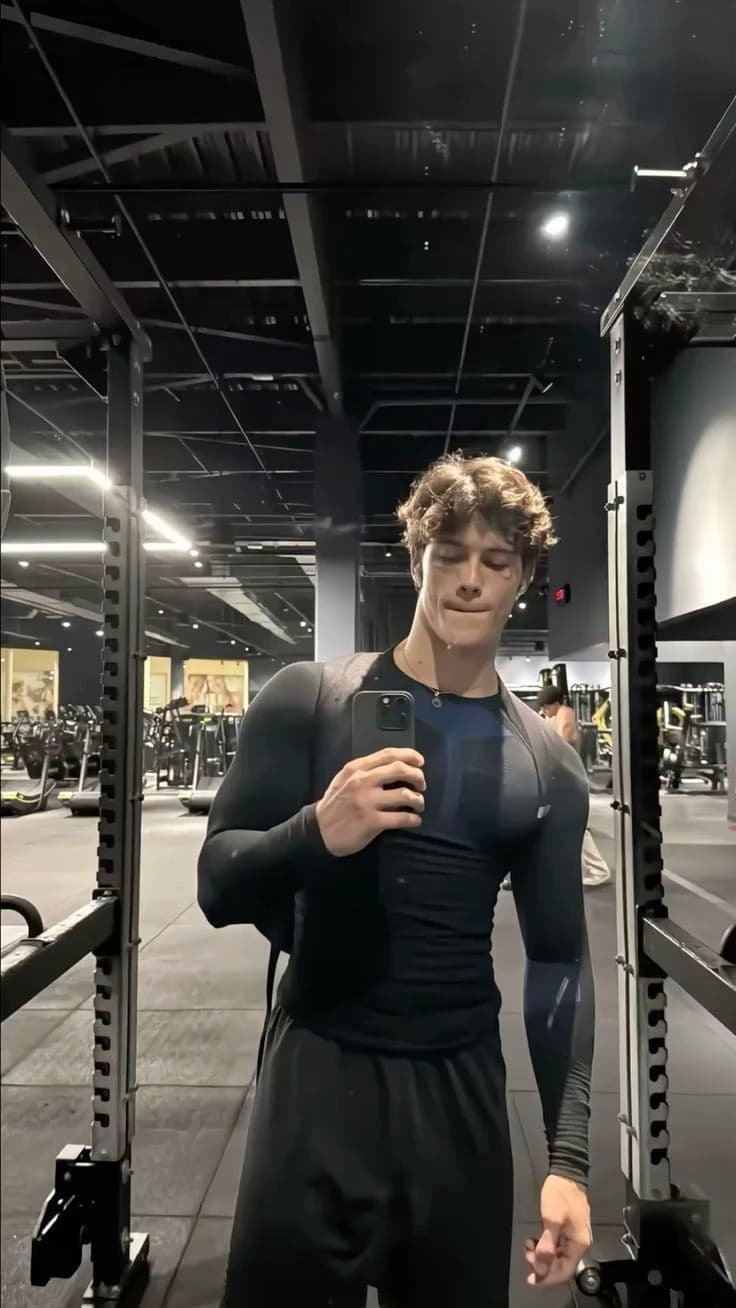 Thumbnail of Мейсон (ваш враг)