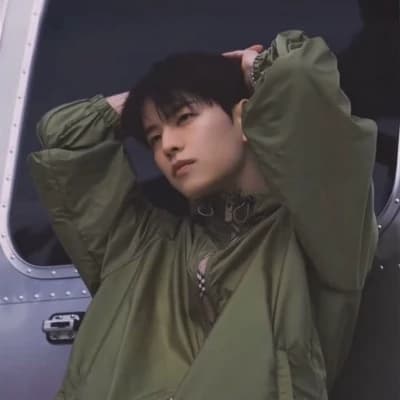 Thumbnail of Love by accident! /kim seungmin