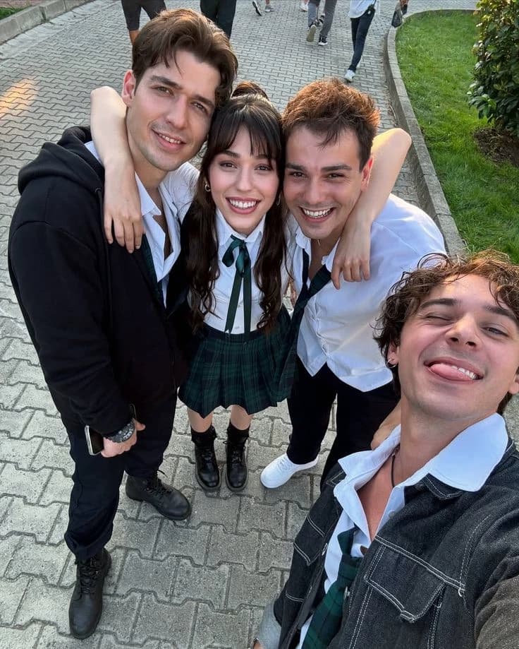 Thumbnail of КАРАНТИН БЕЙЗА АЛКОЧ