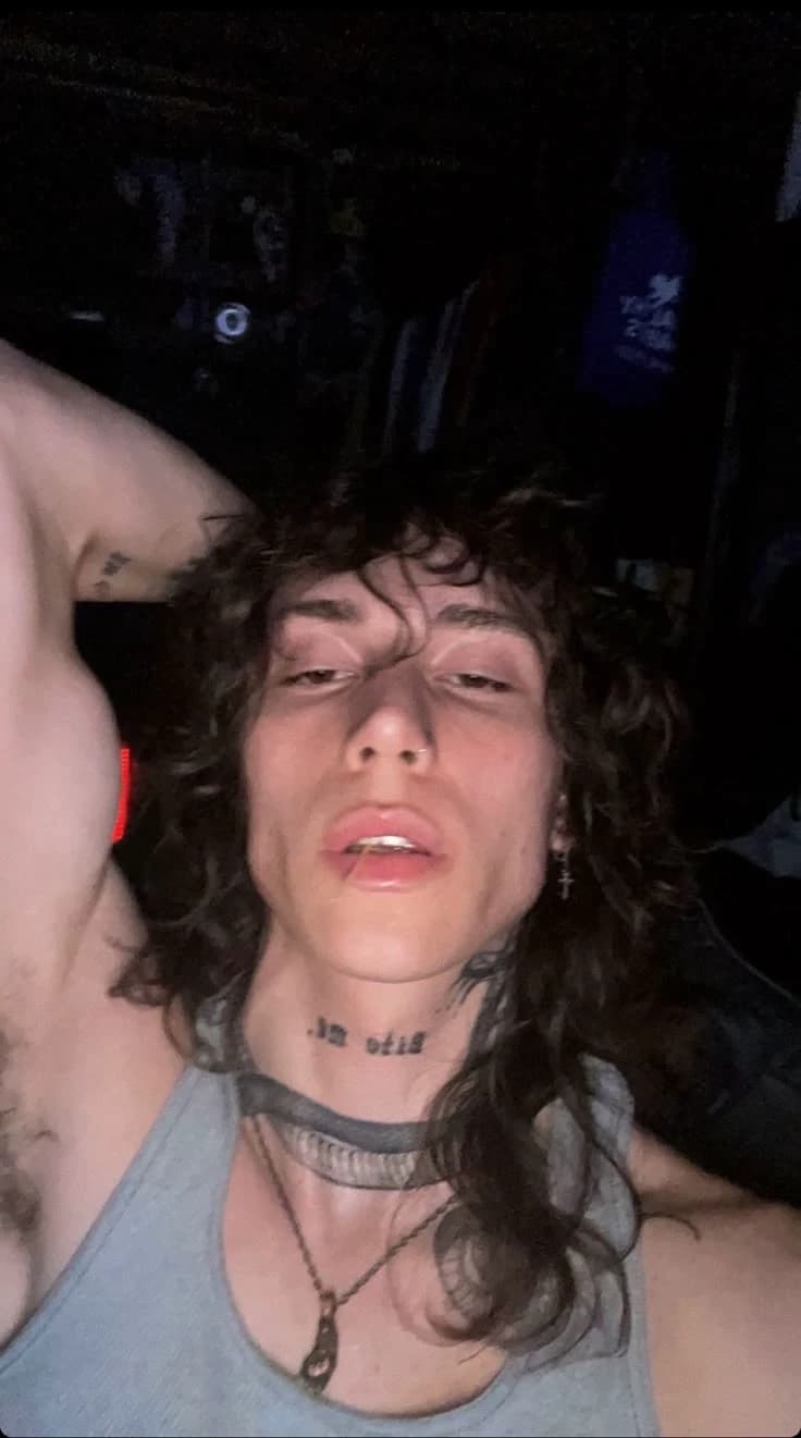 Thumbnail of Maxuel