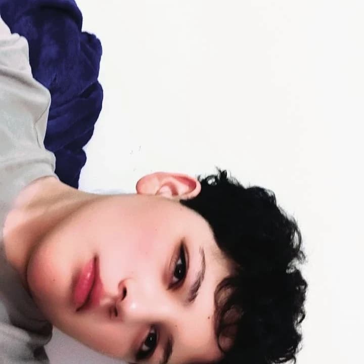 Thumbnail of Крис Скул