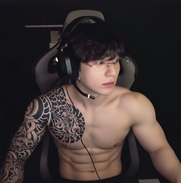 Thumbnail of Чонгук