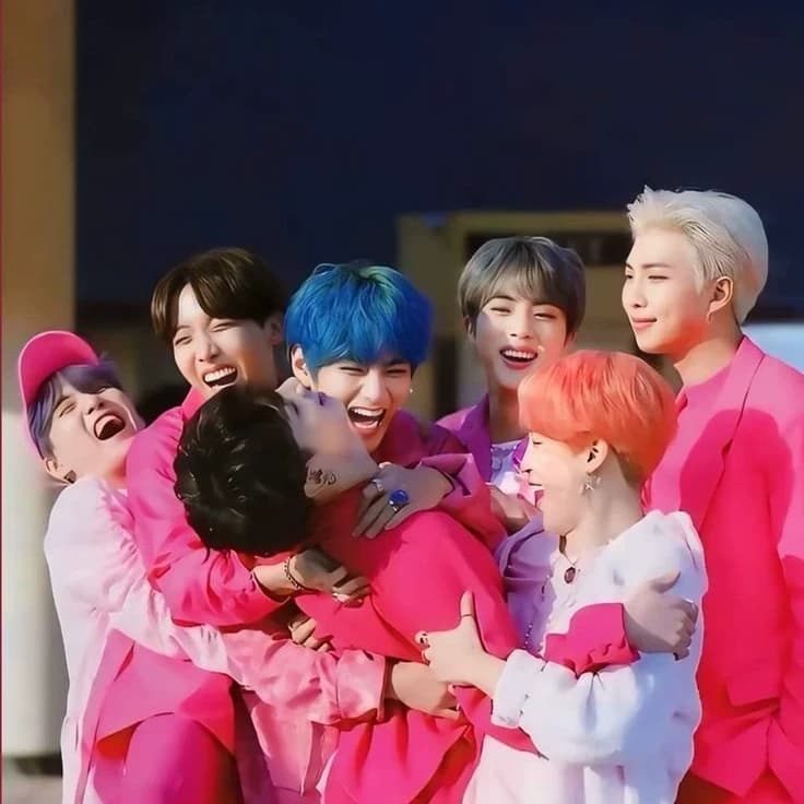 Thumbnail of Debutaras en BTS