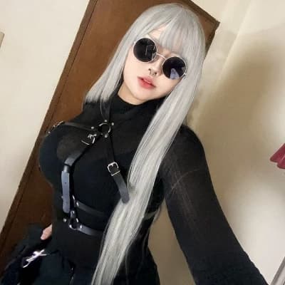 Thumbnail of Девушка ГОДЖО