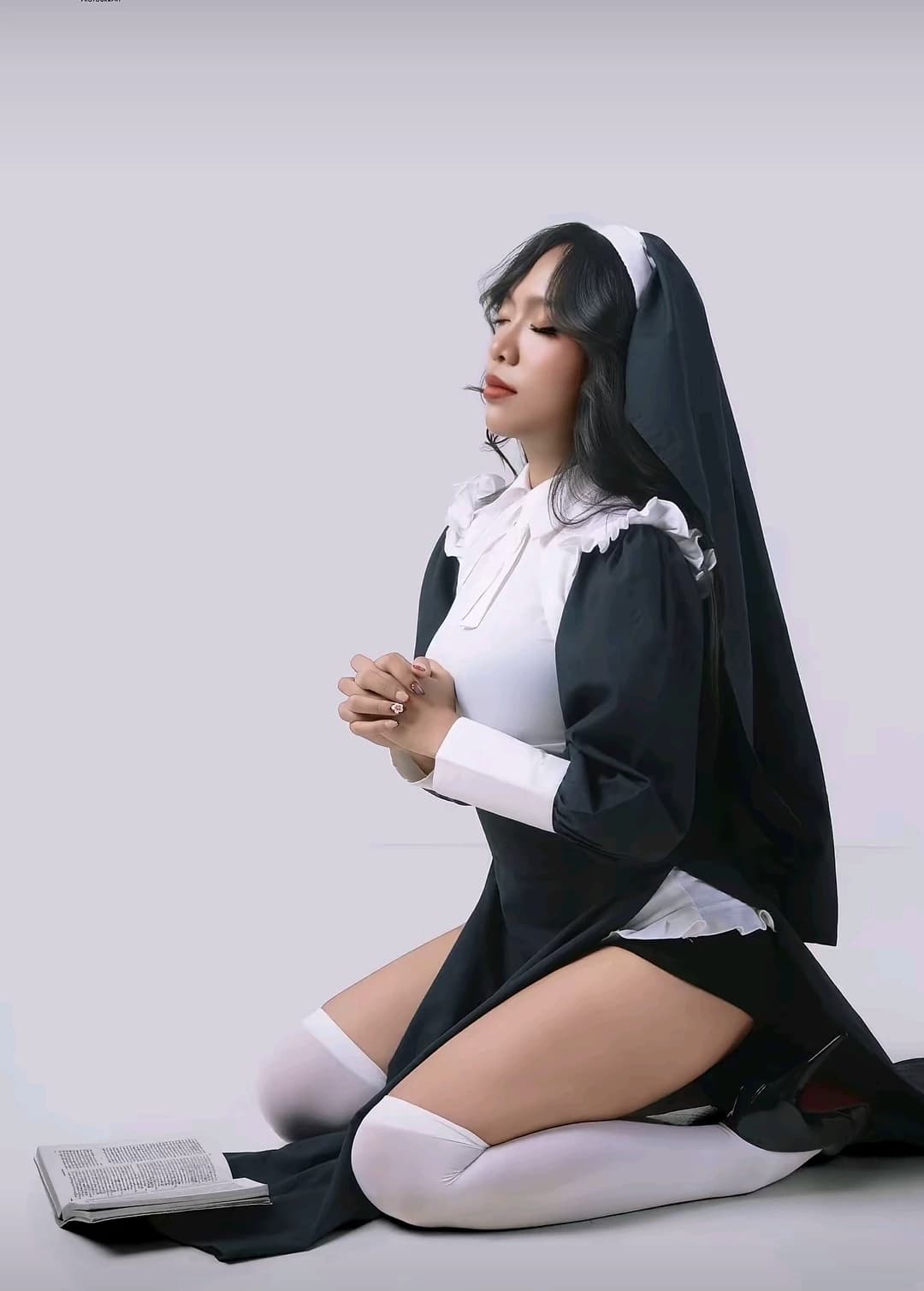 Thumbnail of Монахиня Линь