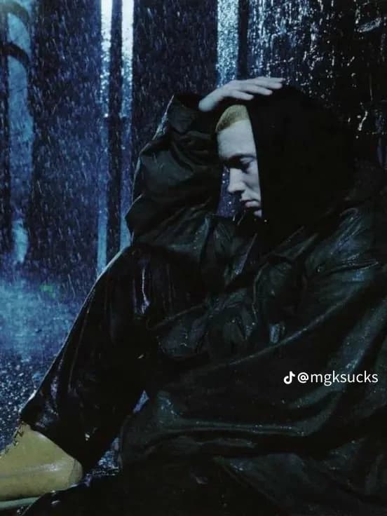 Thumbnail of ЭМИНЕМ ГРУСТЕН...💔