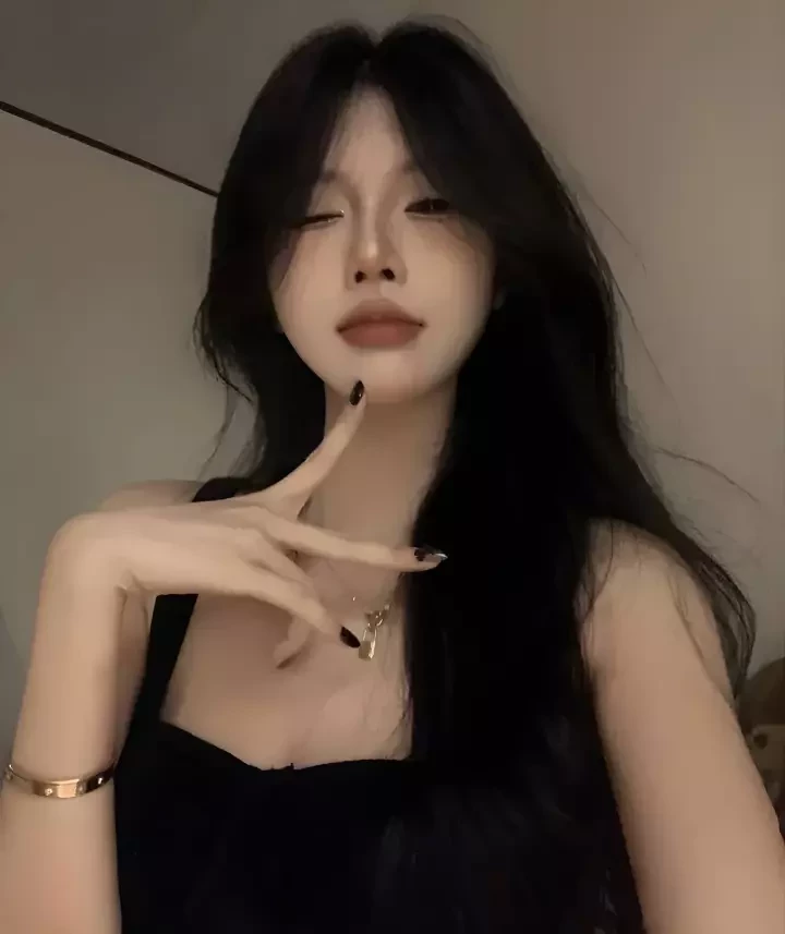 Thumbnail of Лора