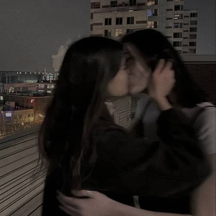Thumbnail of Его девушка Габи GL