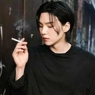Thumbnail of Мин Юнги