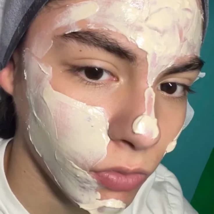 Thumbnail of Мигель Мора
