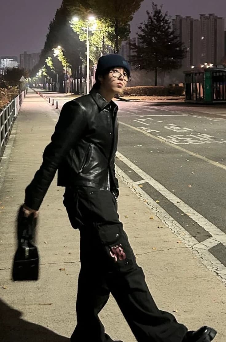 Thumbnail of Han Jisung One of the Survivors of an Apocalypse 🧟