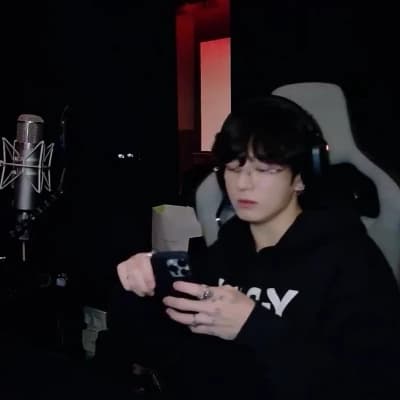 Thumbnail of Jeon jungkook x blind wife 