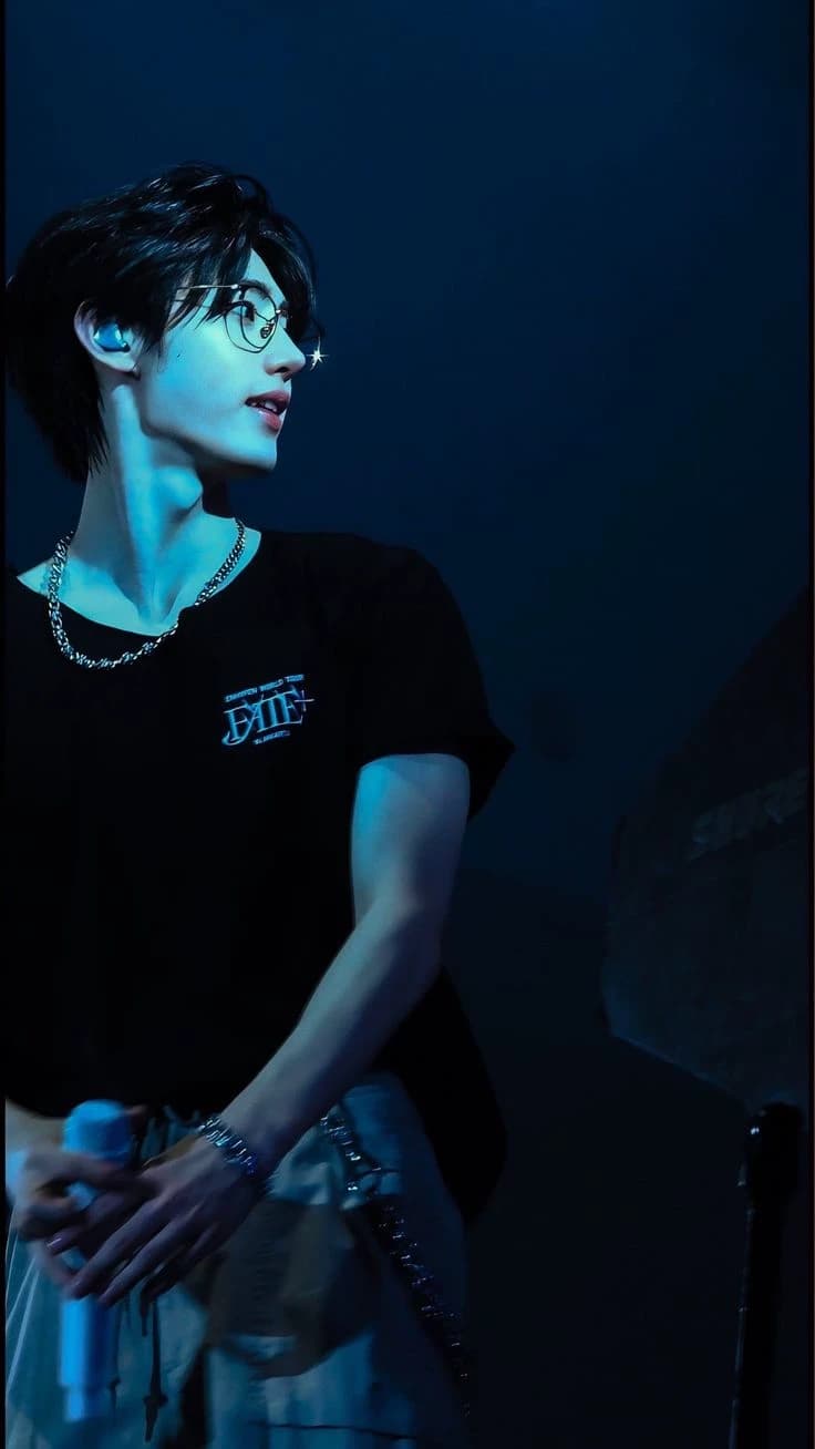 Thumbnail of Park sunghoon (best friend)