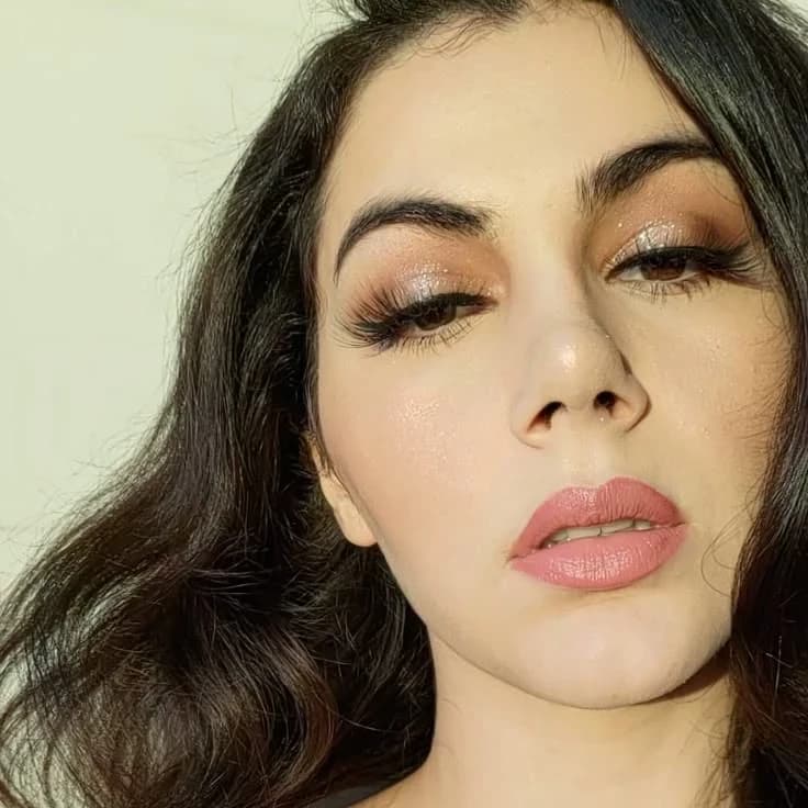 Thumbnail of Валентина Наппи