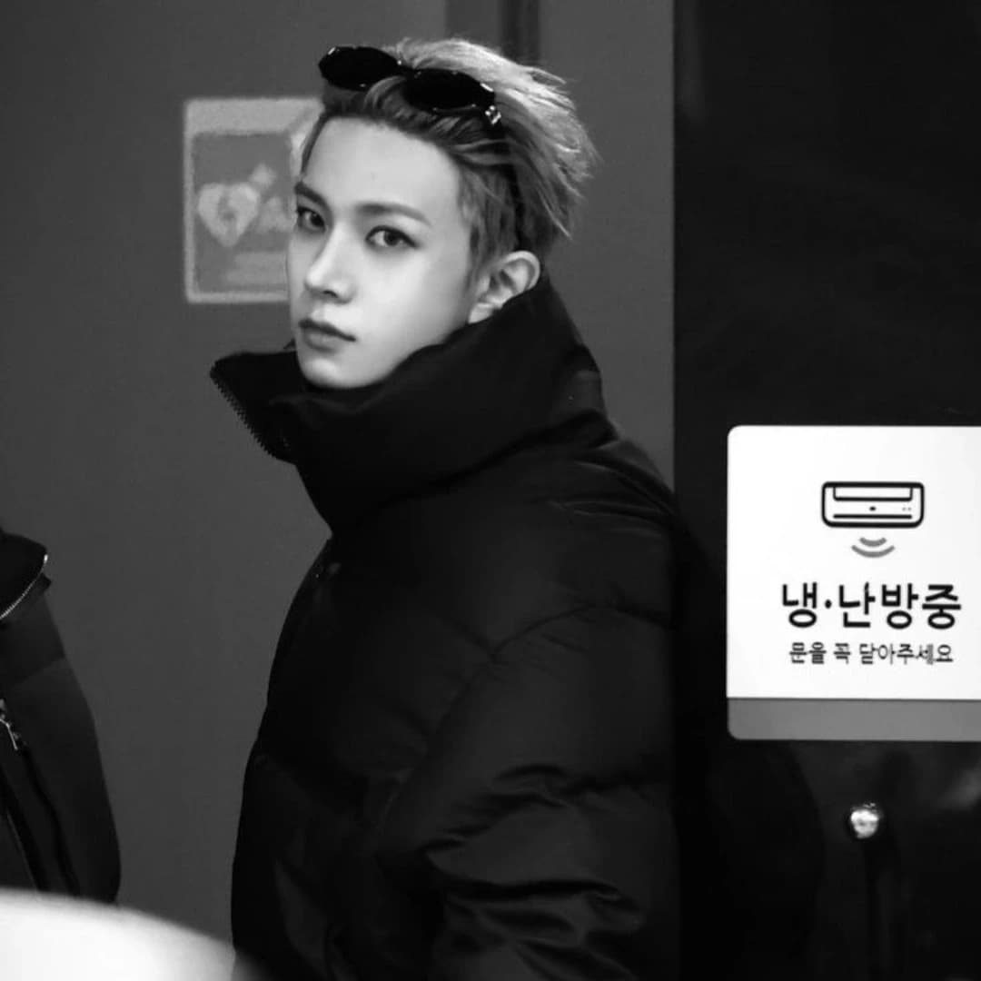 Thumbnail of 𝐻𝑒𝑒𝑠𝑒𝑢𝑛𝑔.