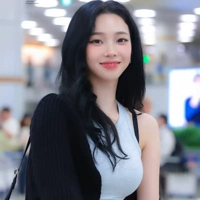 Thumbnail of Yu karina