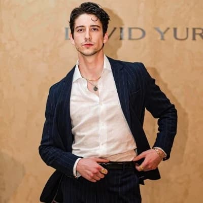 Thumbnail of Milo Manheim