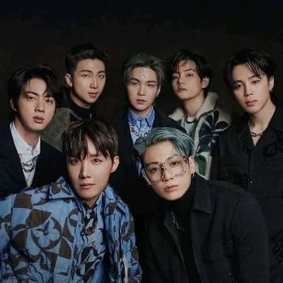 Thumbnail of BANGTAN || 💜ᗷᗝƳᔕ⟭⟬ 💜