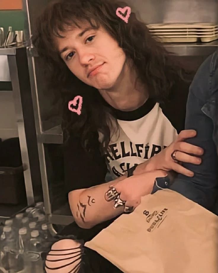 Thumbnail of Эдди Мансон