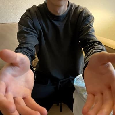 Thumbnail of Daddy is Here.