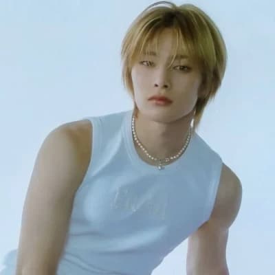 Thumbnail of Jeongin Desde Antes de Nacer