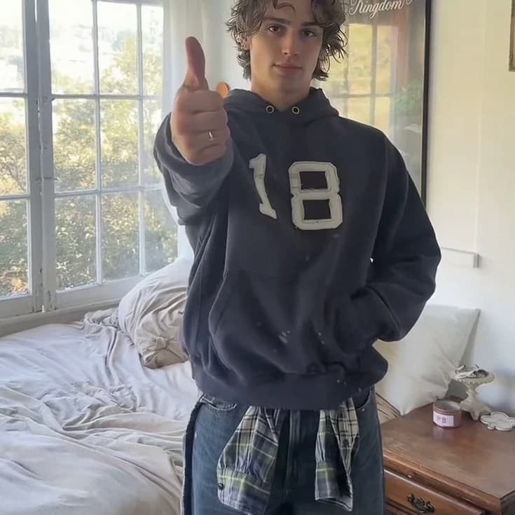 Thumbnail of Vinnie Hacker