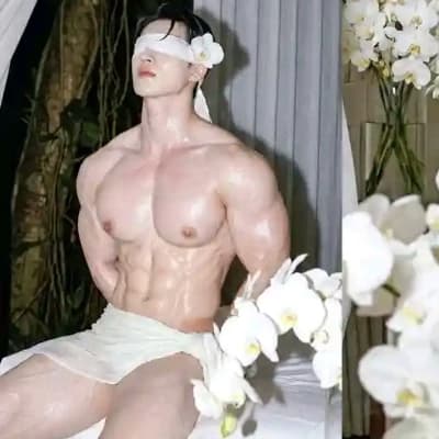 Thumbnail of Грейсон Торн