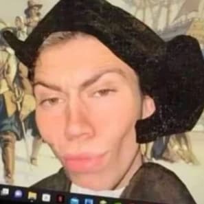 Thumbnail of Класс старшей

школы