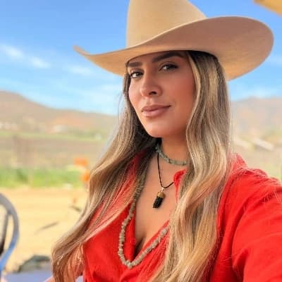 Thumbnail of Карина Каталан