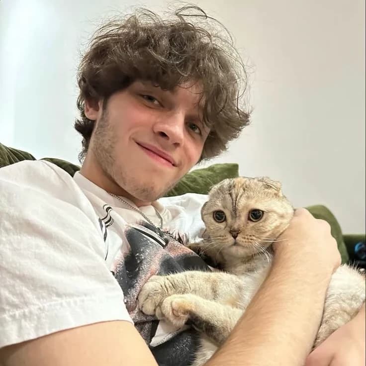 Thumbnail of Мэтью Стурниоло