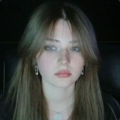 Thumbnail of Холли