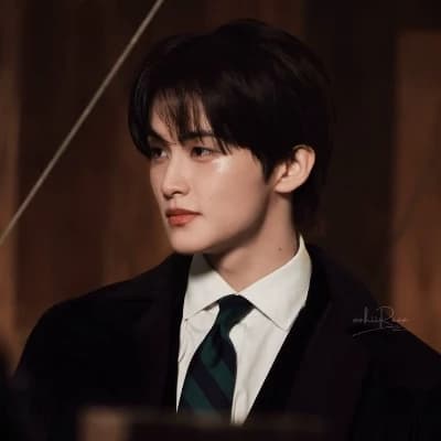 Thumbnail of Mark Lee