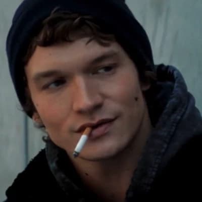 Thumbnail of Ilya Rozanov