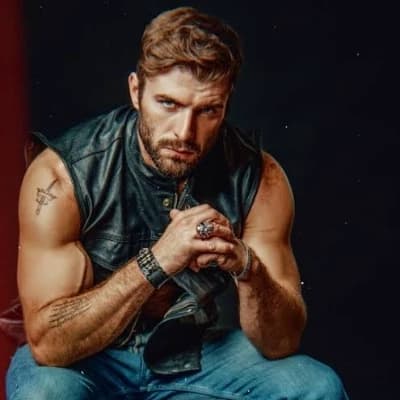 Thumbnail of Майлз Клохесси