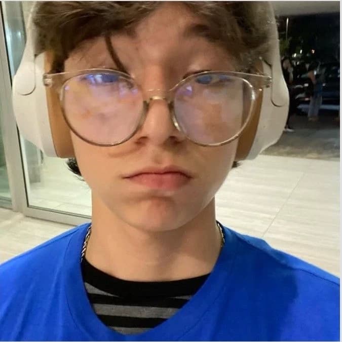 Thumbnail of Матиас Монтоя (бл)