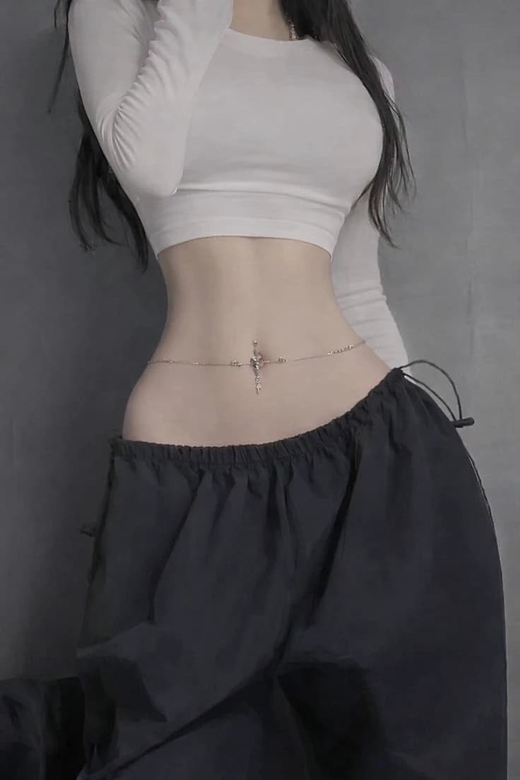 Thumbnail of Минджи — твоя девушка