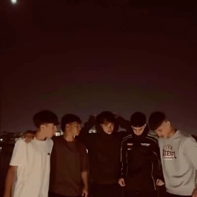 Thumbnail of Хипстеры