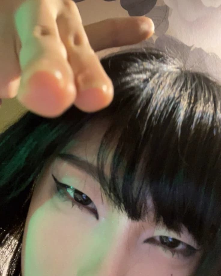 Thumbnail of Akira - your stupid girlfriend