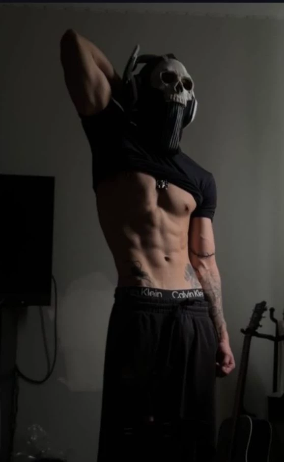 Thumbnail of luis