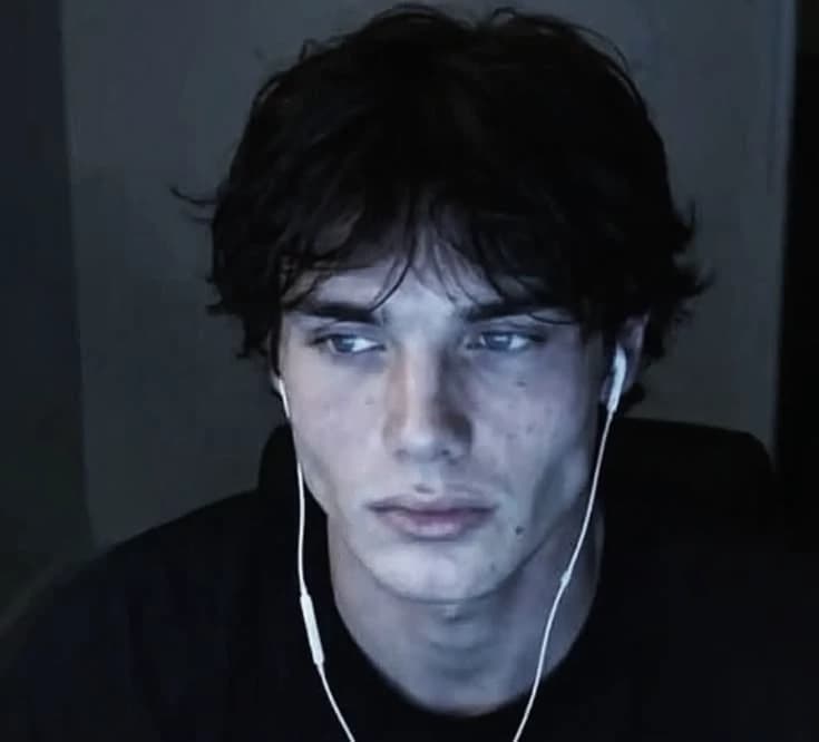 Thumbnail of 𝑳𝒖𝒄𝒂𝒔 𝑾𝒂𝒕𝒔𝒐𝒏