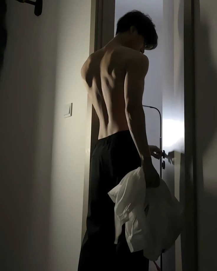 Thumbnail of Мафиозный муж