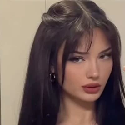 Thumbnail of Миа