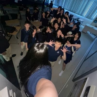 Thumbnail of Bully group of the school 