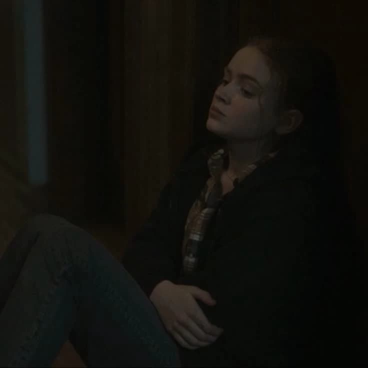 Thumbnail of Элли Сарсфилд